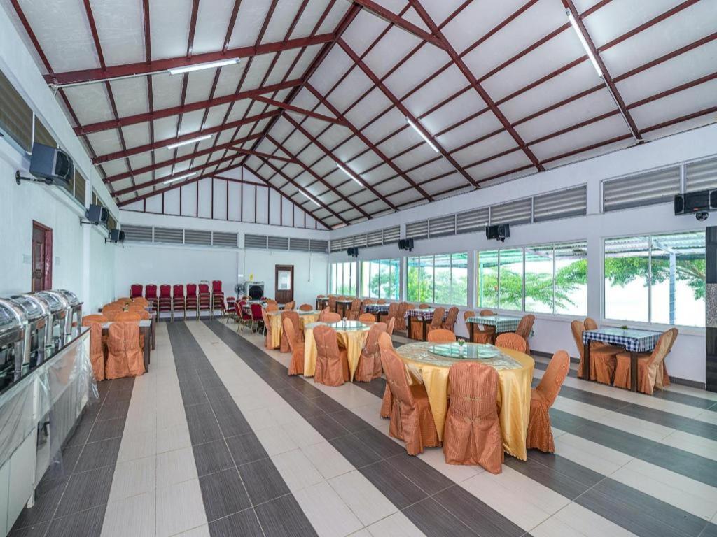 Dreamland Beach Holiday Kudat Extérieur photo